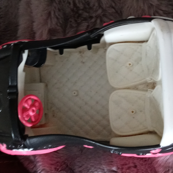 Barbie convertible car - Picture 6 of 8